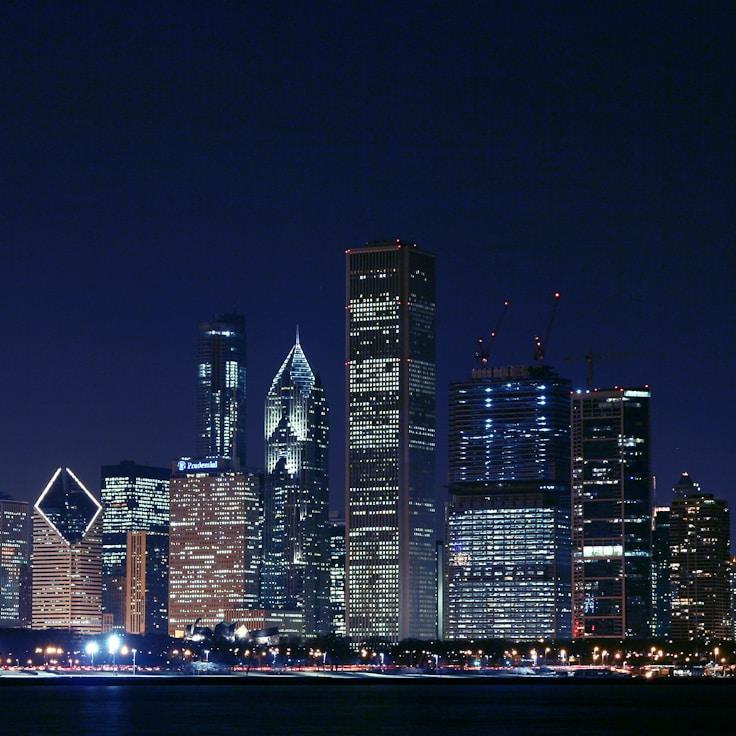 Parents evaluating schools in Spain